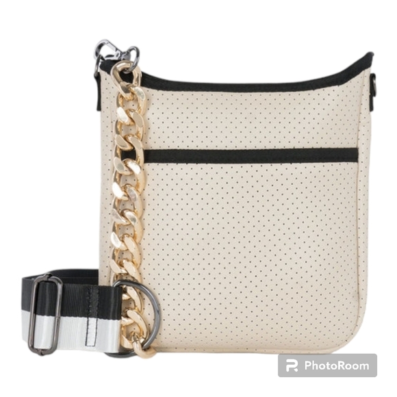 HAUTE SHORE Bags Haute Shore Jeri Lady Black White Removable